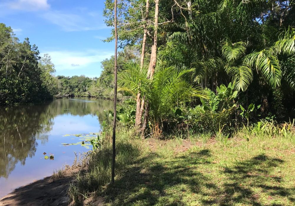 Terreno-beira-rio-santacruzcabralia-bahia
